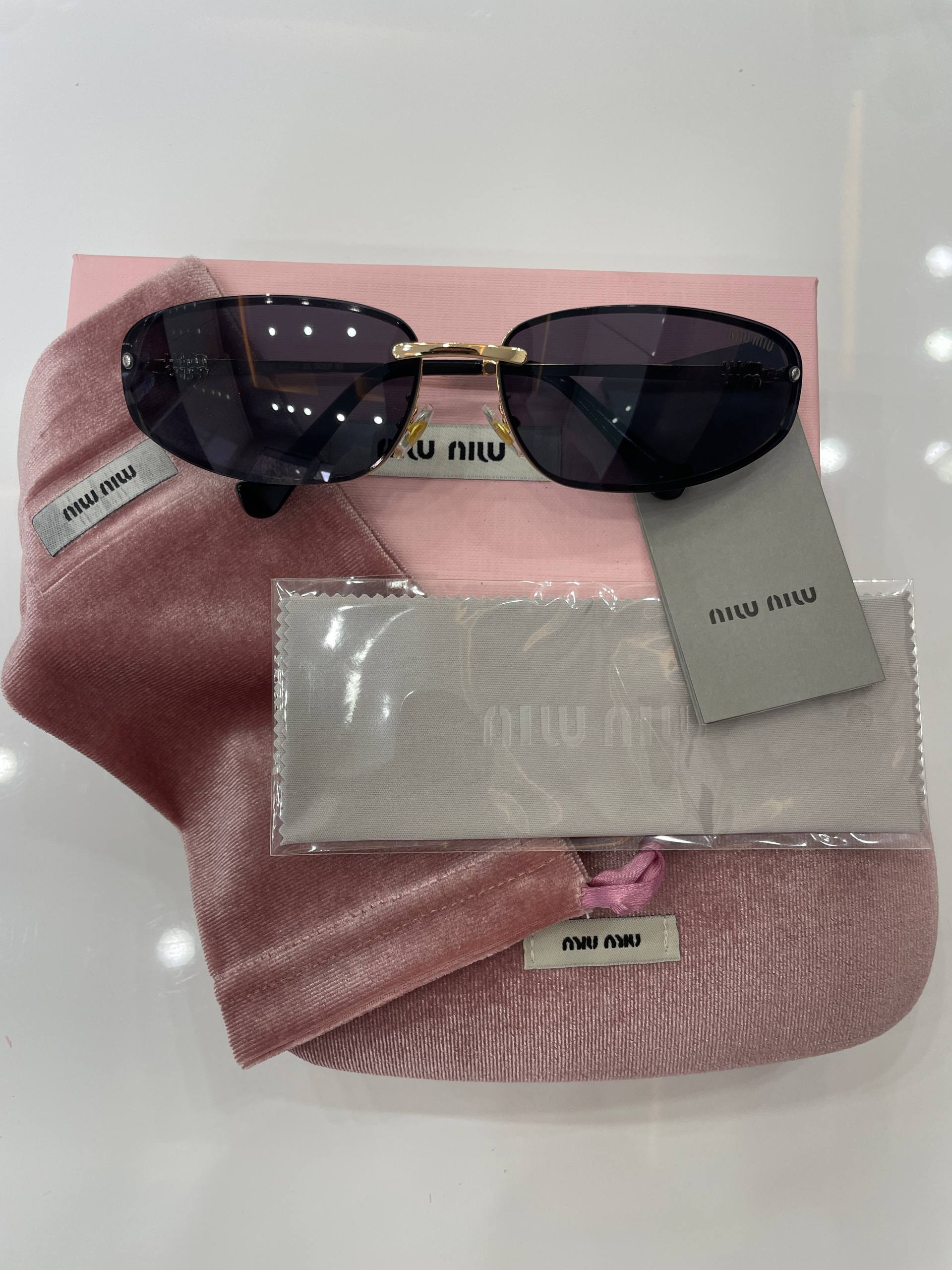 میومیو مشکی MUA50S