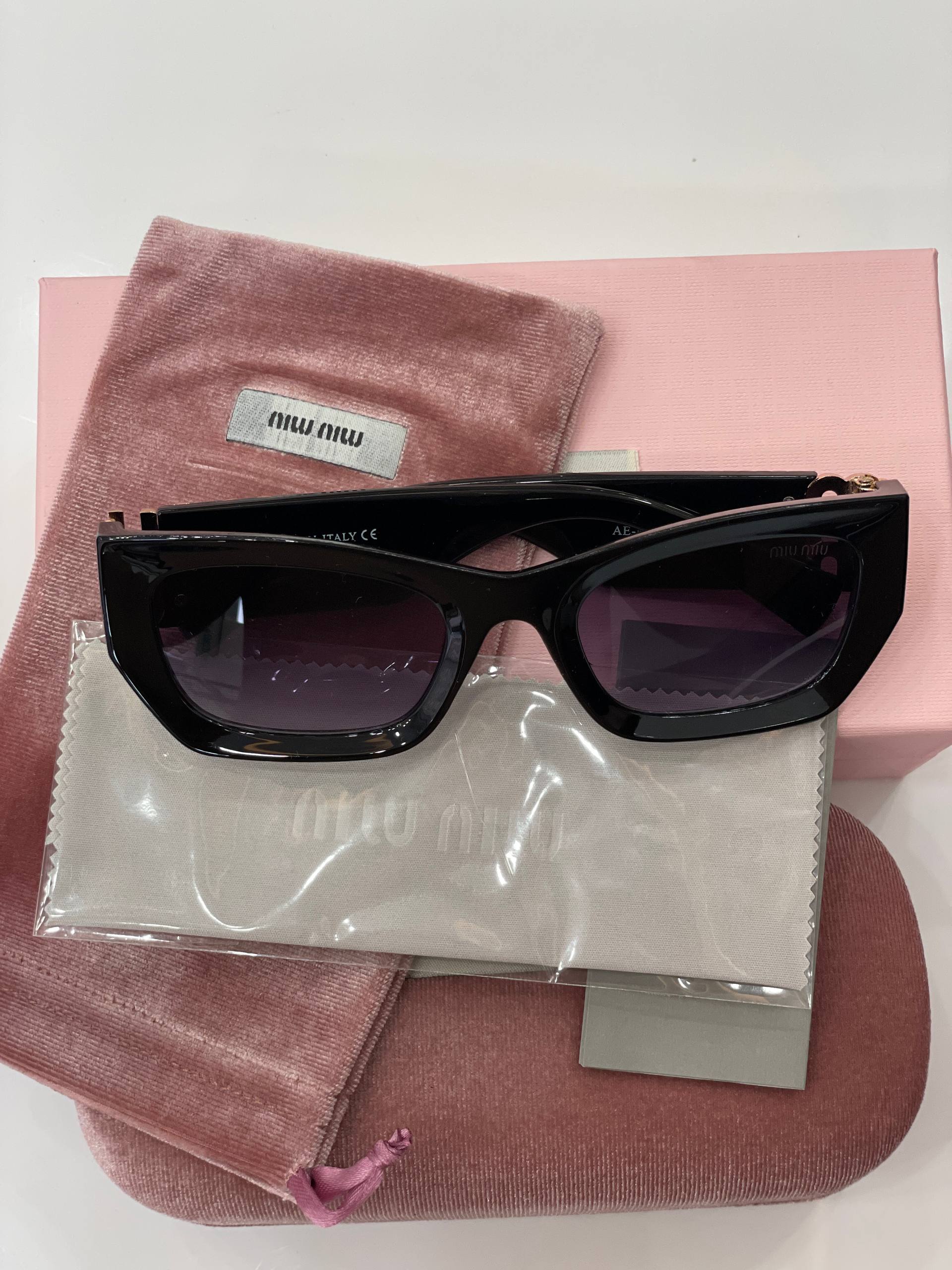 میومیو مدلGlimpse مشکی