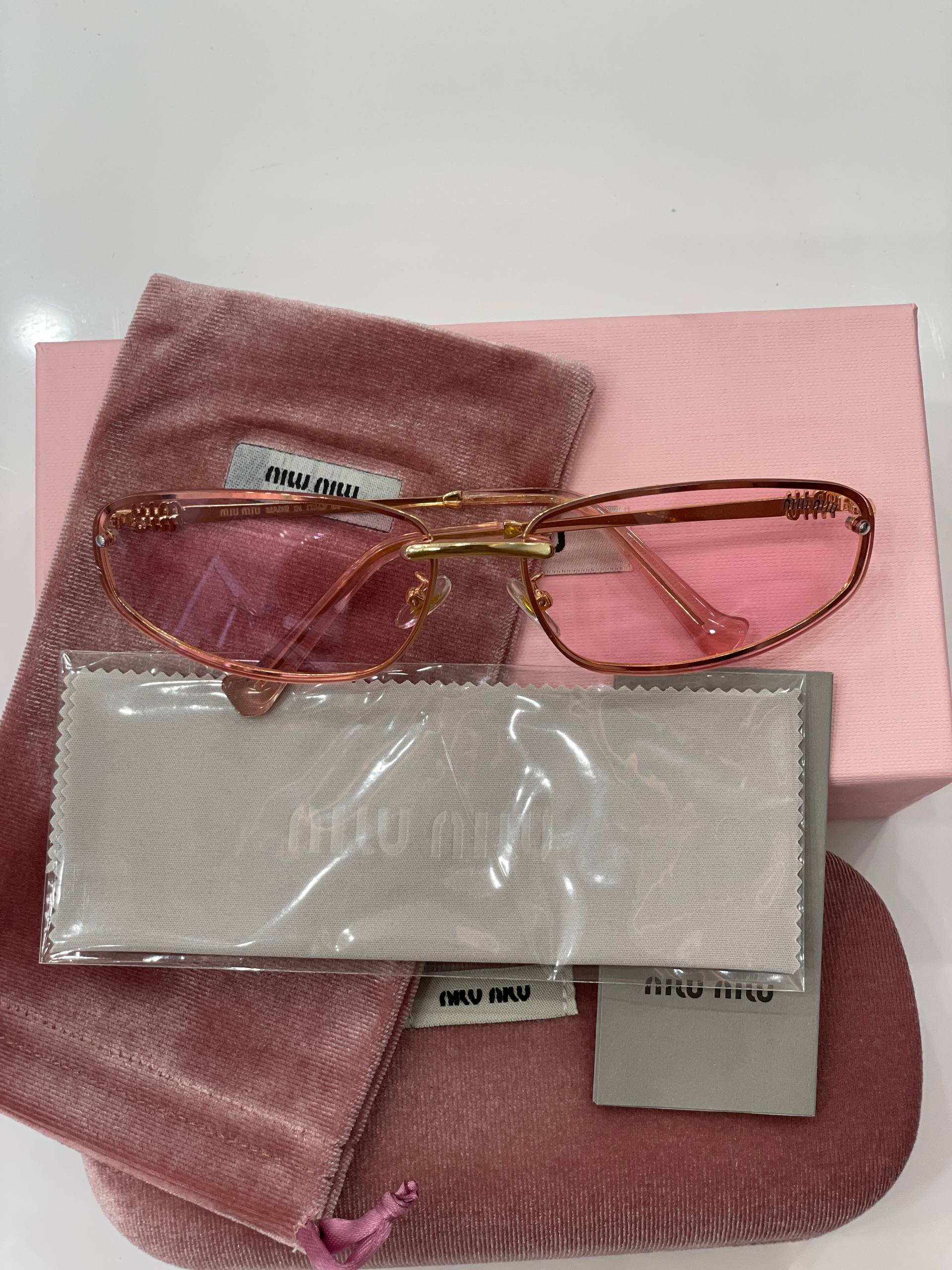 میومیو صورتی مدلMUA50S